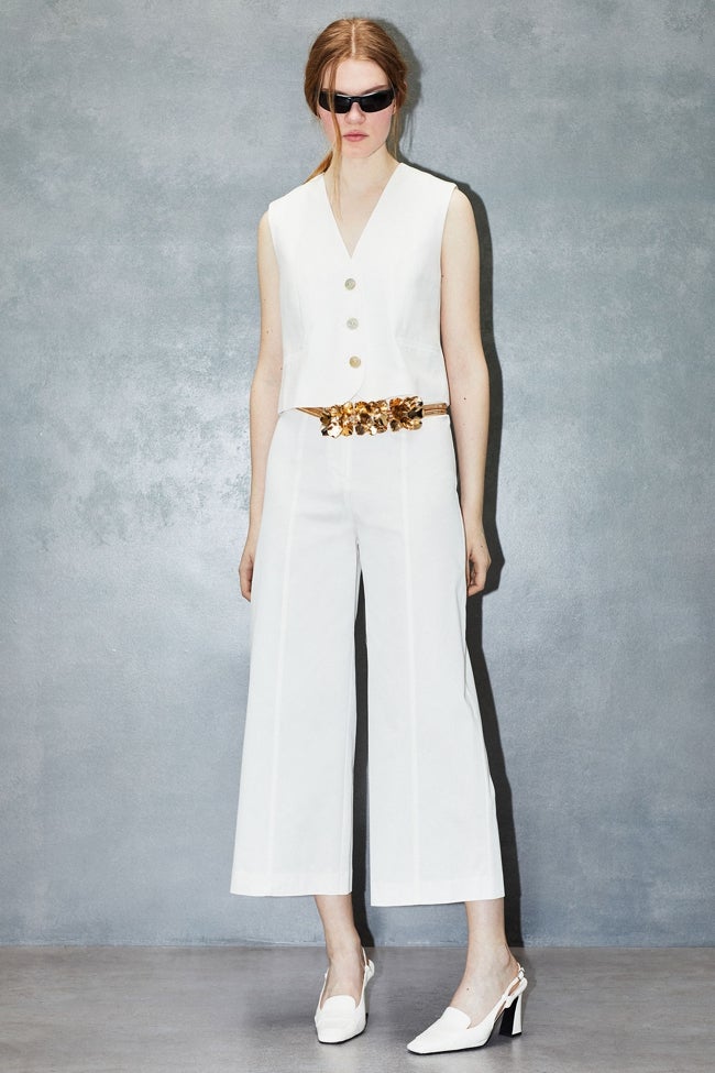 Белые брюки платья Sfera.