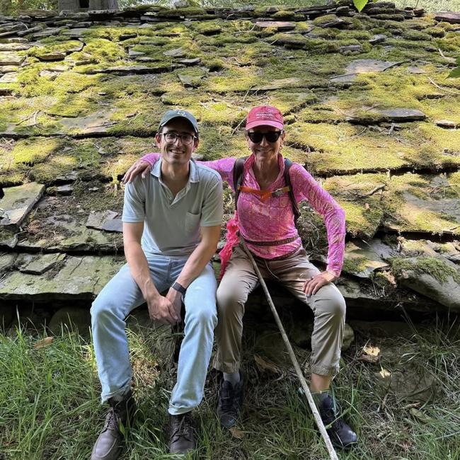 Ана Ботина со своим племянником, Пепе Гомес-Акбо Ботин.