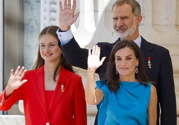 Первый экзамен The New Royal House Team: Letizia и Leonor в Наварре, чтобы претендовать на звание Принцеса де Вианы
