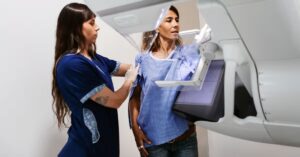 Новые рекомендации рекомендуют маммографию каждые 2 года для пожилых женщин