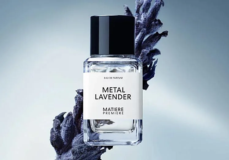 MATIER PREMIERE представляет Metal Lavender, современное выражение притягательной элегантности.