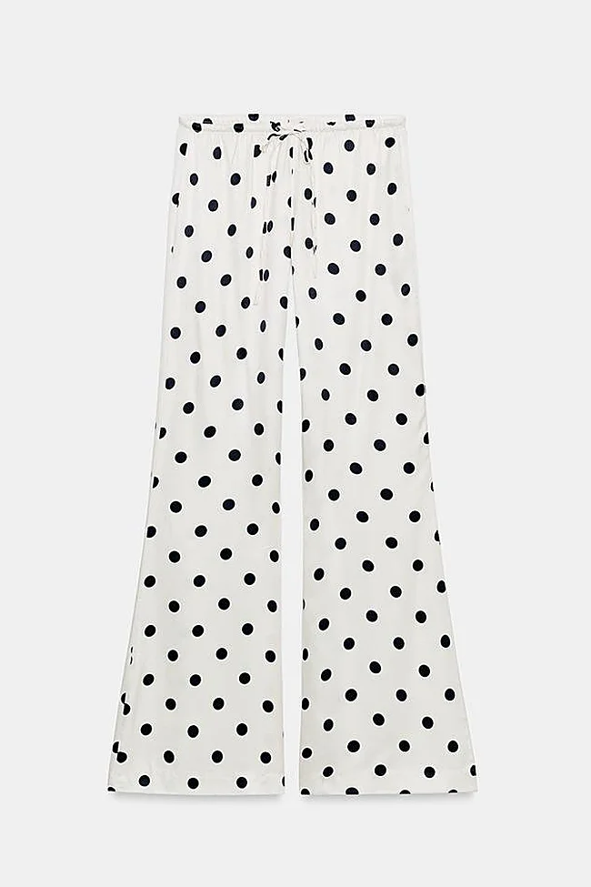 Брюки с принтом Zara (25,99 евро)