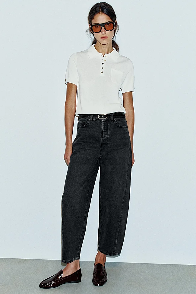 Черные джинсы Zara бочонка (29,99 евро)