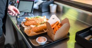Даже если продукты с высоким содержанием питательных веществ и ультраобработанные продукты изменяют реакцию инсулина