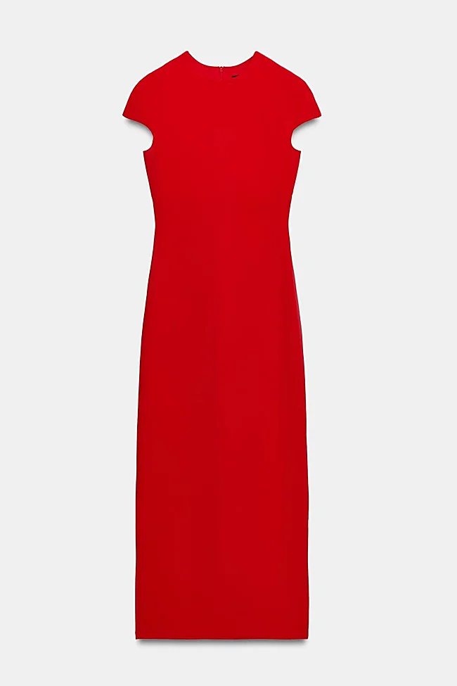 Красное платье Zara (29,99 евро)